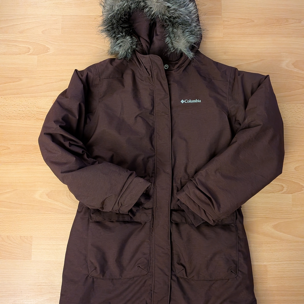 Columbia Maroon Winter Coat with Faux Fur Trim